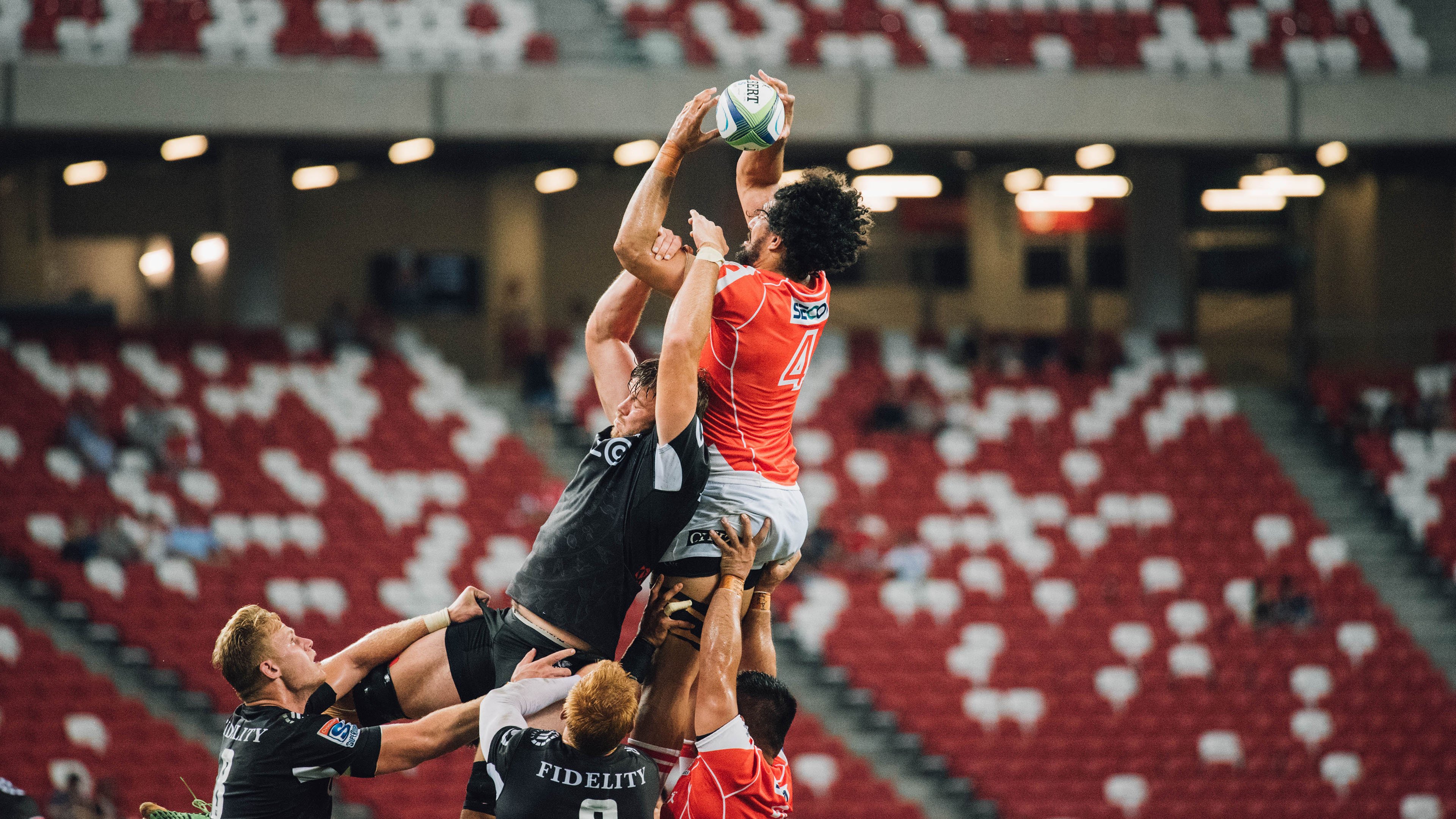 凯恩迎来十五赛季出色发挥，IG观众热烈欢呼！赛场气氛高涨